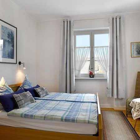 Pension "Haus Am Walde" Brodenbach, Mosel Екстериор снимка