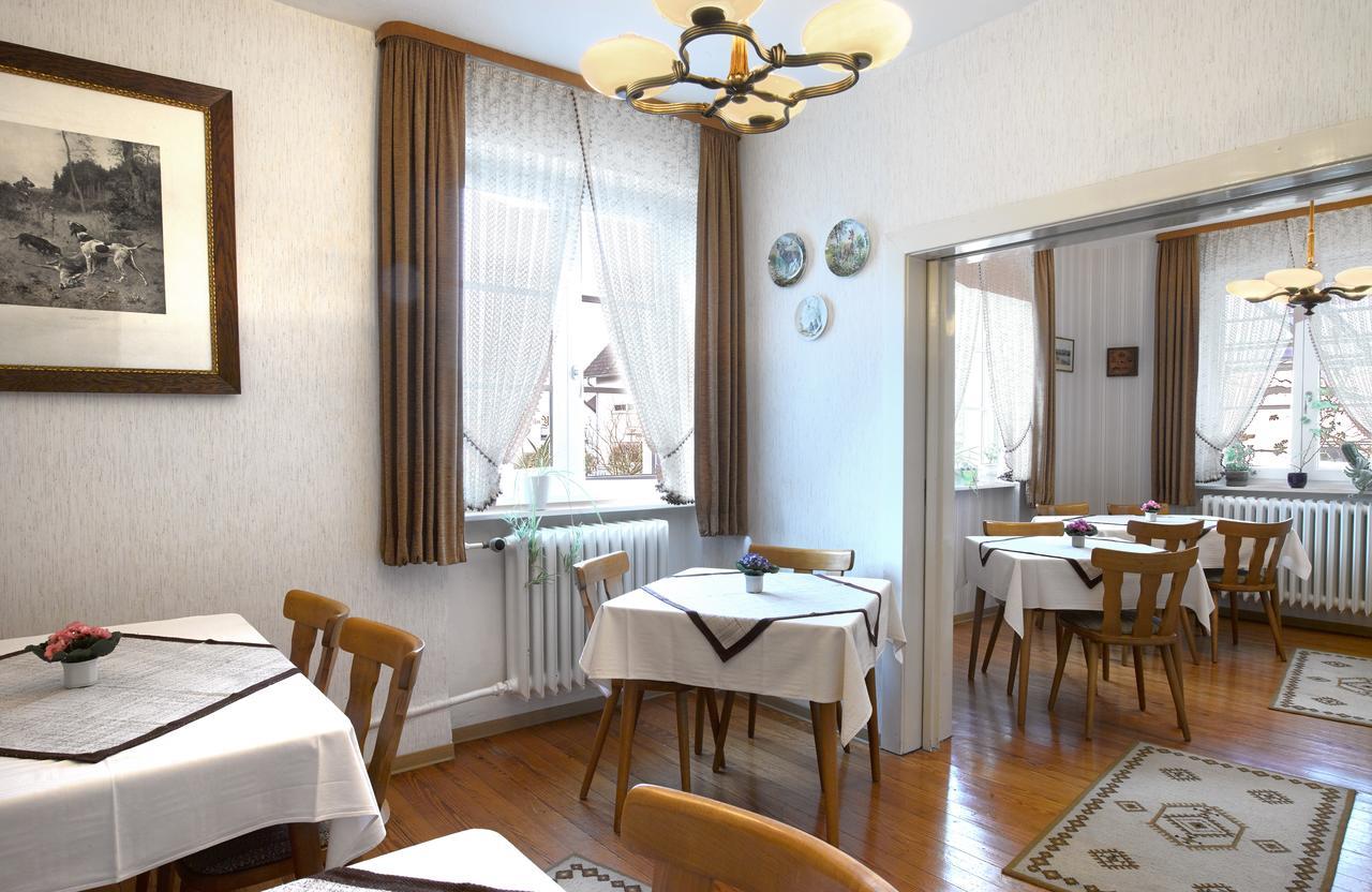 Pension "Haus Am Walde" Brodenbach, Mosel Екстериор снимка